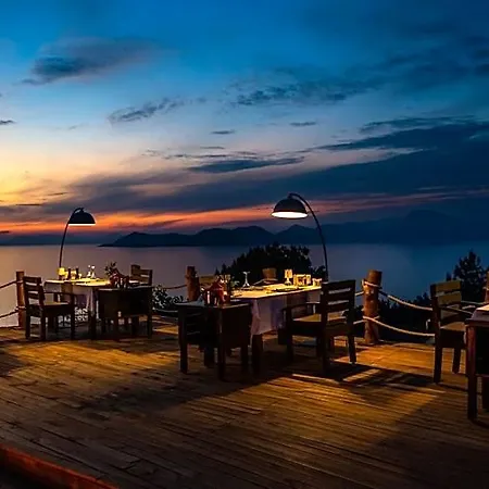 Vista Del Faralya Szálloda 3*